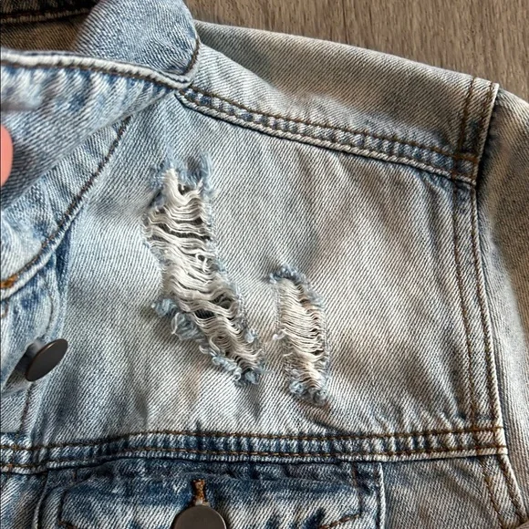 Kut from the Kloth Light Blue Distressed Jean Jacket - Picture 6 of 16